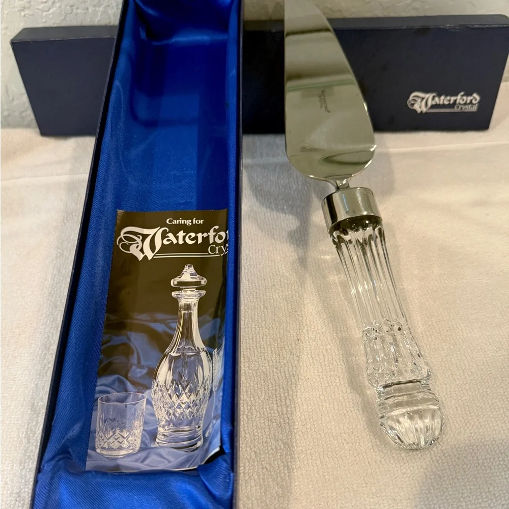 Waterford Crystal Cake Server with Silver Blade. Like New. Gorgeous. #BridalGift - Picture 1 of 4